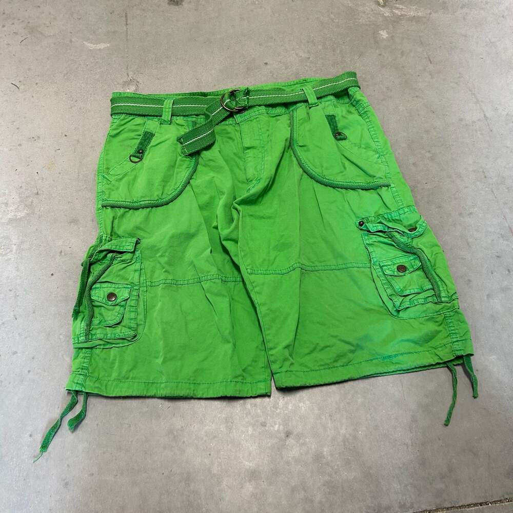 Marx & Dutch Men's Green Cargo Shorts with Belt